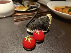 -海派悦庭·海胆烧麦·新融合菜(凯德广场店)