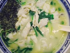 -明呈黄鱼面馆(斜土路店)