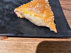 新疆烤包子-耶里夏丽新疆餐厅(百联中环购物广场店)