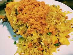 菠萝饭-玖月时尚泰式餐厅