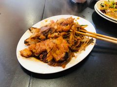 -崔记生活·铁锅炖鱼粘卷子(总店)