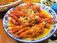 -琥珀老六龙虾(四里河店)