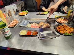 -马路牙子烧烤音乐酒馆(望京店)
