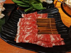 -呷哺呷哺(普陀乐购真北店)