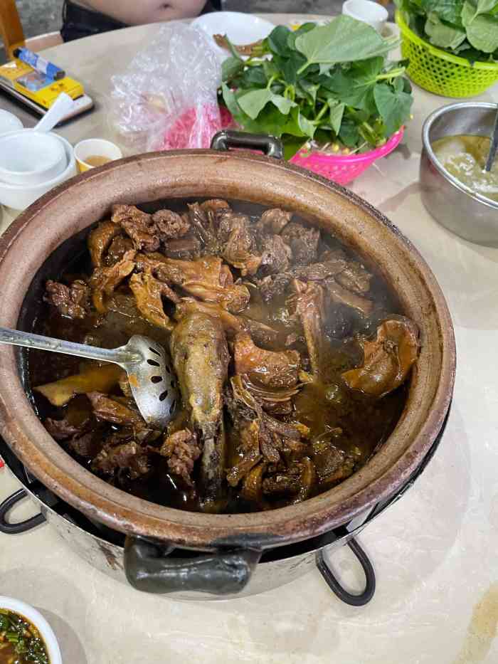 三兔鹅王枫木香草鸭(师部农场路店)-"枫木香草鸭三兔鹅王庄(师部农场