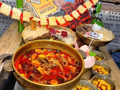 -毛肚向右·川渝毛肚王(经开永旺店)