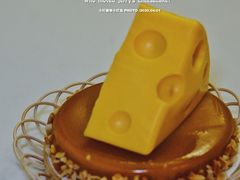 芝士咸蛋黄蛋糕-星巴克(成都太古里二店)