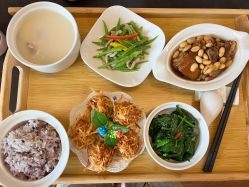 -她时区金吉兒月子中心(太湖度假店)