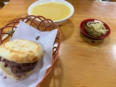 -闫家驴肉火烧(五四店)