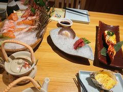 -花和海鲜自助(梅江店)