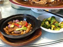 红葱头焗清远鸡-旺顺阁鱼头泡饼(小红门店)