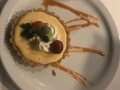 -Top Of Vancouver Revolving Restaurant