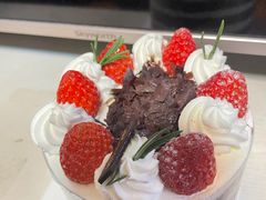 -皇冠幸福里动物奶油生日蛋糕(万达店)