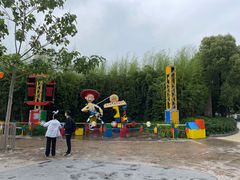 -迪士尼乐园停车场