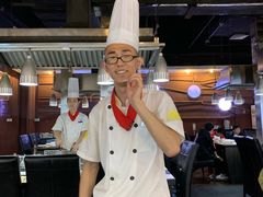 -利昂法式铁板主题餐厅(新奥购物中心店)
