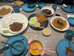 -月枫江南小馆(绿地缤纷广场店)