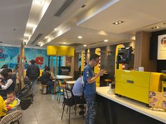 用餐区-麦当劳(宜安广场店)