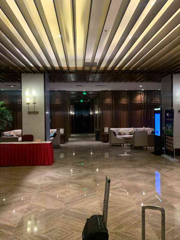 新月酒店-"很不错90住着很舒服,价格合适."-大众点评移动版