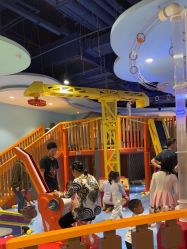 -MELAND CLUB亲子乐园•派对(虹桥万象城店)