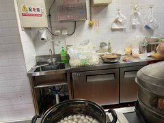 -老滕家过桥米线(金鱼胡同店)