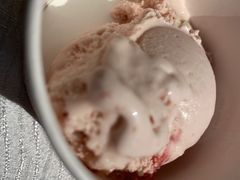 哈根达斯-领鲜活海鲜榴莲自助火锅(东门店)