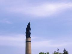 -人民防洪胜利纪念塔