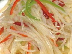 -东北四季饺子王(华山路店)