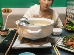 -金龙·打边炉(南京西路店)