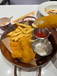 -奈尔宝家庭中心·亲子餐厅(北京东坝万达店)