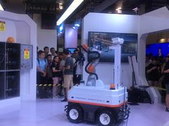 -东浩兰生上海世博展览馆