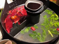 -LuOne凯德晶萃广场(徐家汇路店)