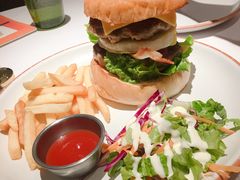 -阿妮叶李(光谷世界城店)