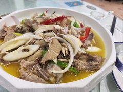 -马尔龙新疆饭店·清真(瑞景店)