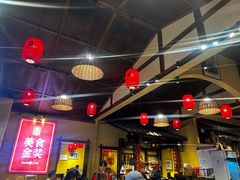 -富正毅三下锅·湘西韵味(天门山索道店)