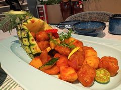 泰汁凤梨咕噜肉-蕉叶·泰国歌舞风情(世贸店)