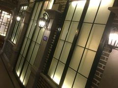 -东口码头·烧鸽子·鱼头泡饼·地方菜(金鹰悦城店)