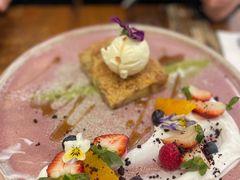 -FLOVIE FLORIST CAFE