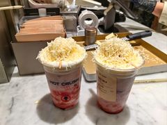 -HOT CRUSH趁热集合·现烤面包(上海环球港店)