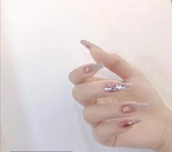 -LILY NAILS美甲美睫
