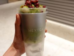 -喜茶(深圳万象城黑金店)