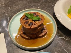 -港丽餐厅(高德置地店)