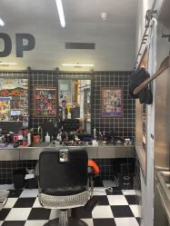 -Devilhands Barbershop男士理容店