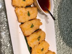 窝贴大虾多士-天龙轩(香港丽思卡尔顿酒店)