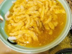 蟹粉鱼米-新镇江酒家(南京西路店)