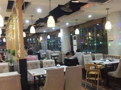 大堂-尚品海鲜肥牛自助火锅(湖明店)