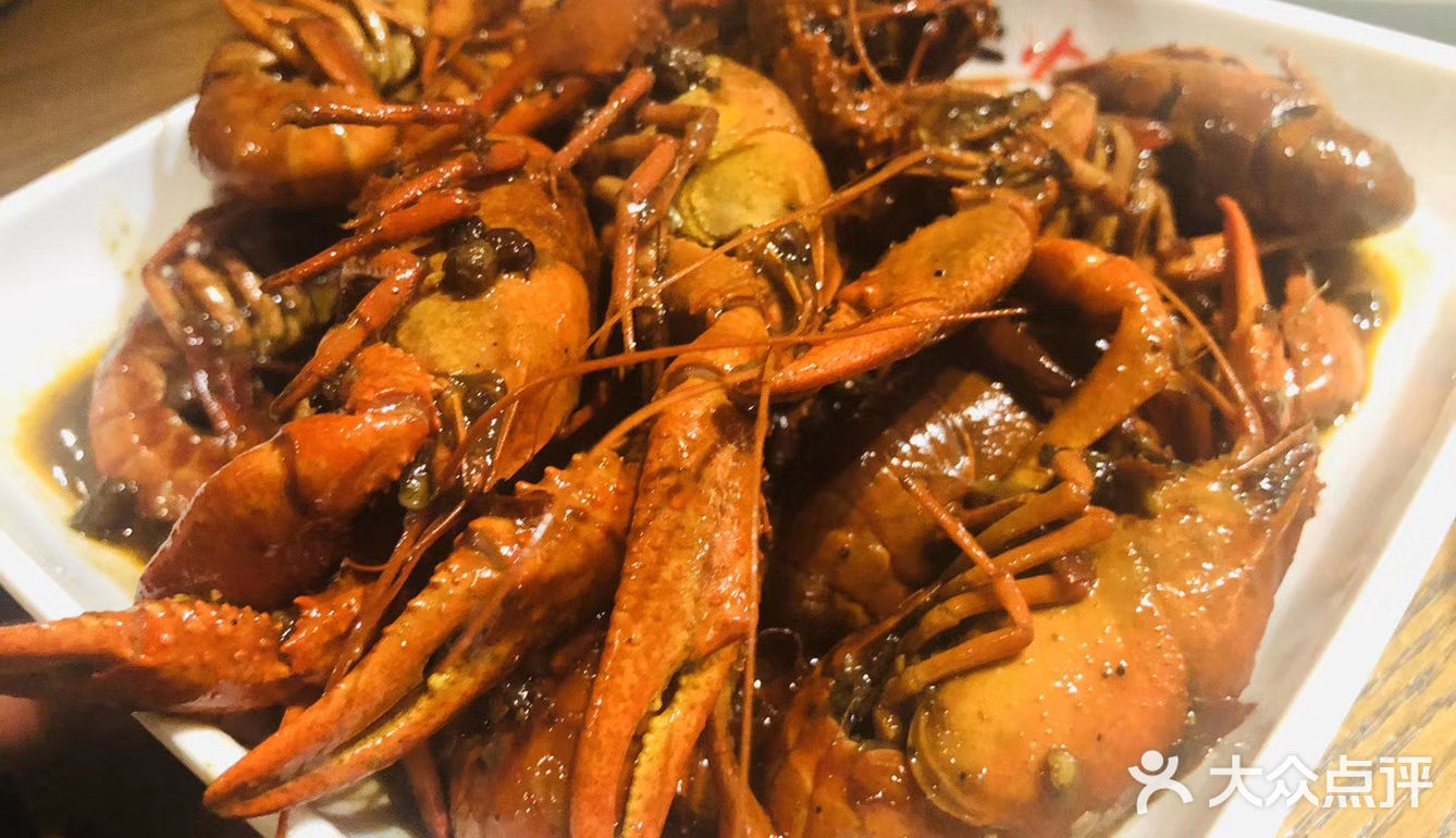 现在改成了火锅店。菜品也丰富