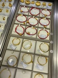 -周大福CHOW TAI FOOK(浦东八佰伴店)