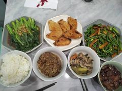 -爱月宝月嫂·育儿嫂(哈尔滨总店)