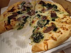 野生黑松露菌菇鸡肉比萨-必胜客(浦上万达店)