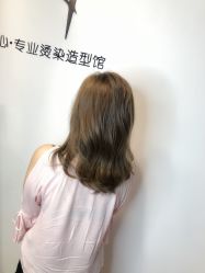 炒鸡nice-京都造型·烫发·染发